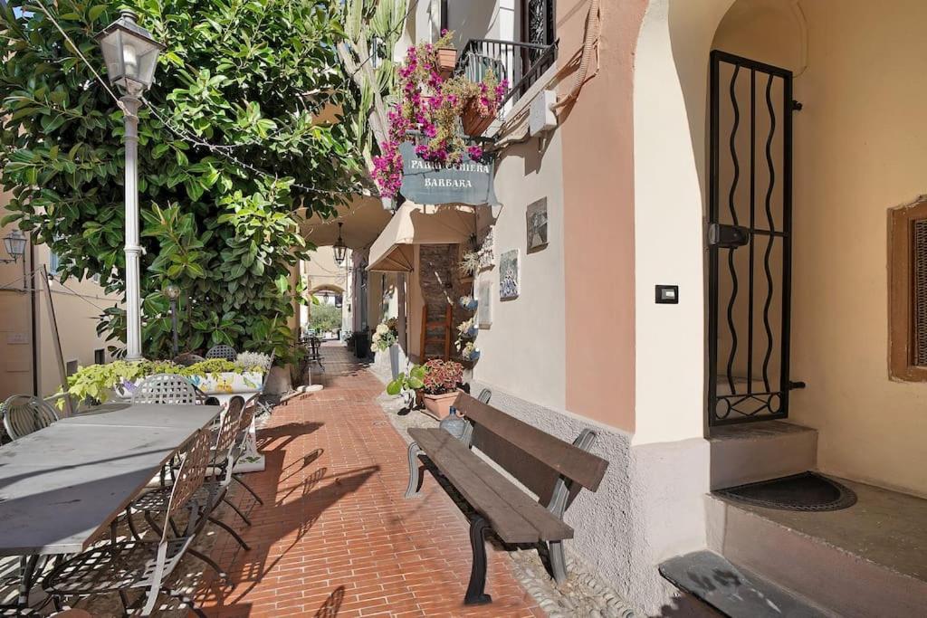 Casa Della Nonna Teresa Leilighet Bordighera Eksteriør bilde